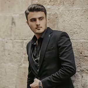 برکای کاراکوزو آیلار گیبیسین